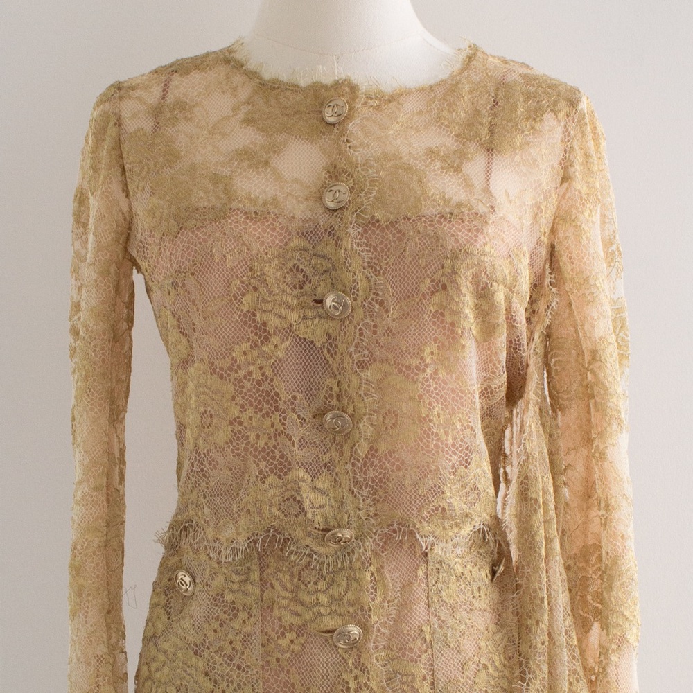 Chanel F/W 2020 Metiers D'Art Shimmery Gold Beige Lace Top Skirt 20A Suit - Picture 8 of 17